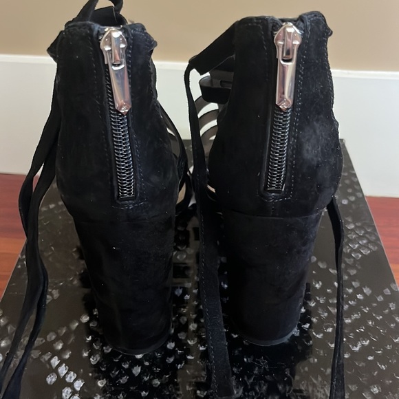 Sam Edelman Yarina Black Suede Heels - Picture 4 of 8